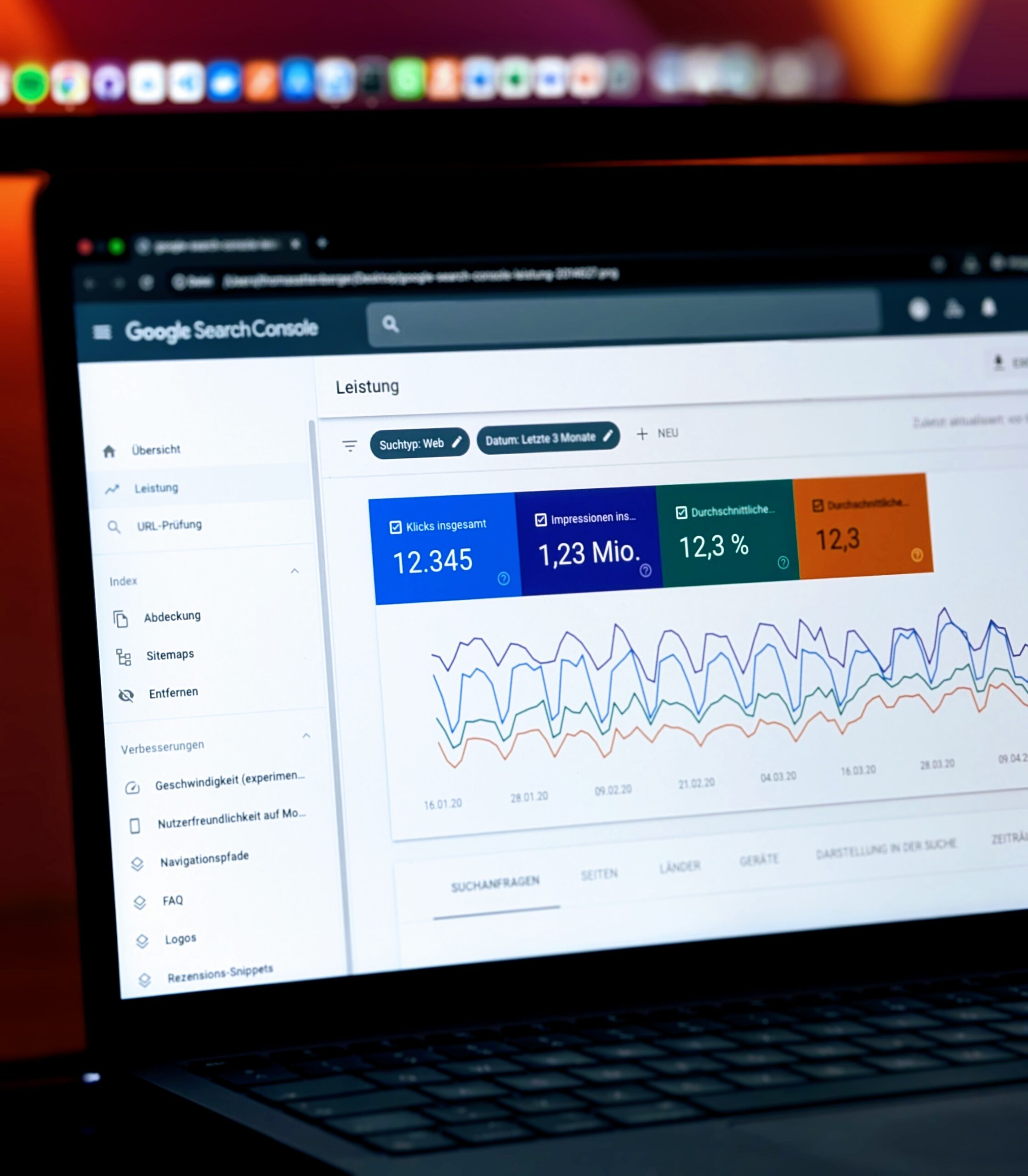 Computer mit Statistiken